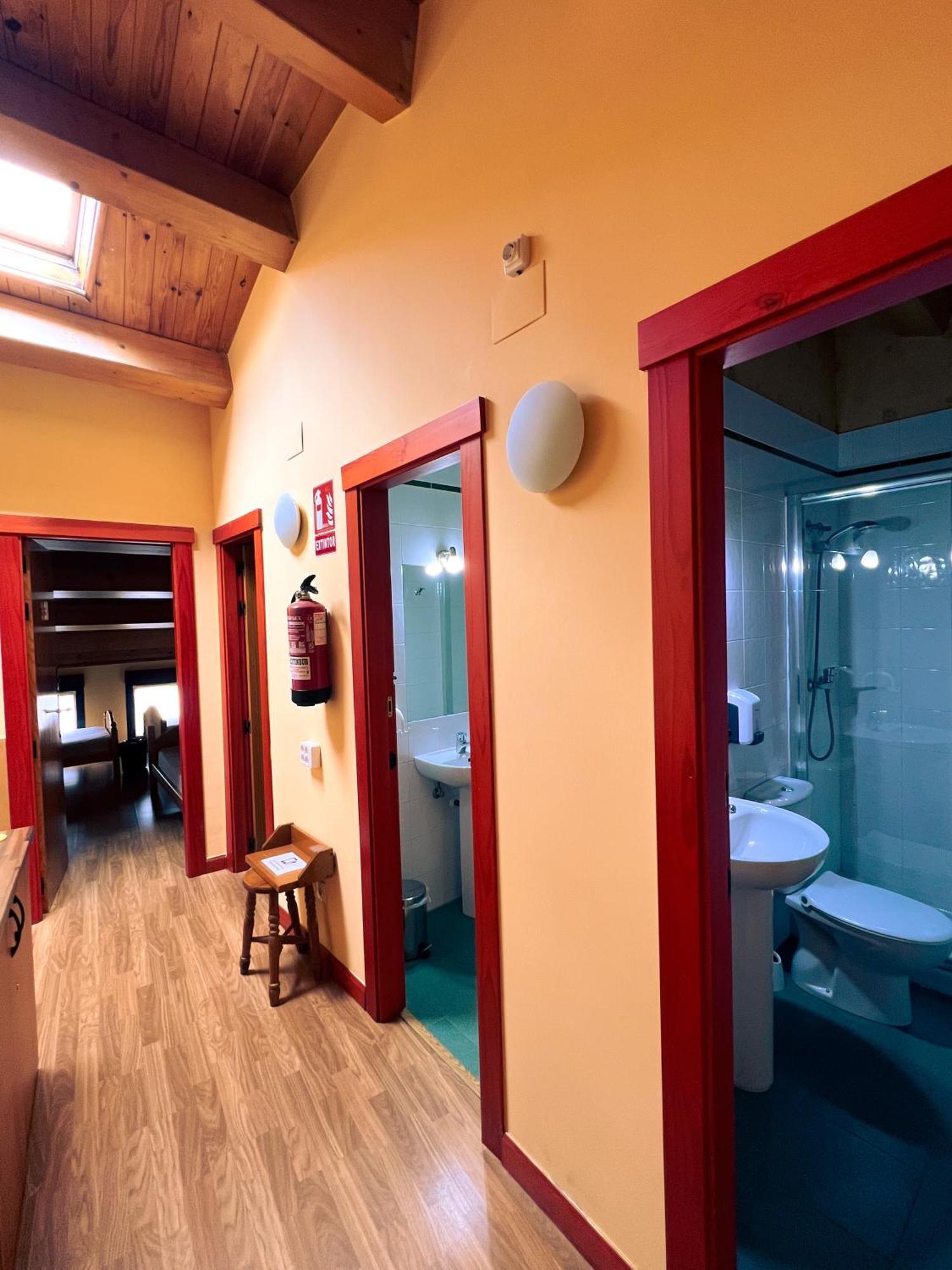 Albergue El Pajar De Ages - Exclusivo Para Peregrinos - Exclusive For Pilgrims Zewnętrze zdjęcie